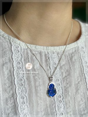 Dây chuyền Bạc - Mặt Đá Obsidian xanh chạm khắc Đức Mẹ Hằng Cứu Giúp 7 Day chuyen Bac Mat Da Obsidian xanh lam cham khac Duc Me Hang Cuu Giup kich thuoc dai 2cm 2