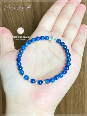 Vong tay Cong Giao bang da Kyanite 5.5mm phoi bac 5
